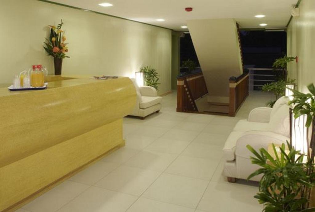 Shore Time Boracay Hotel 3*