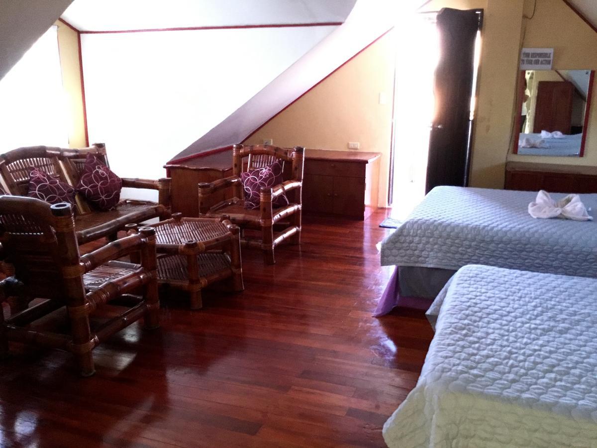 Shore Time Boracay Hotel 3*