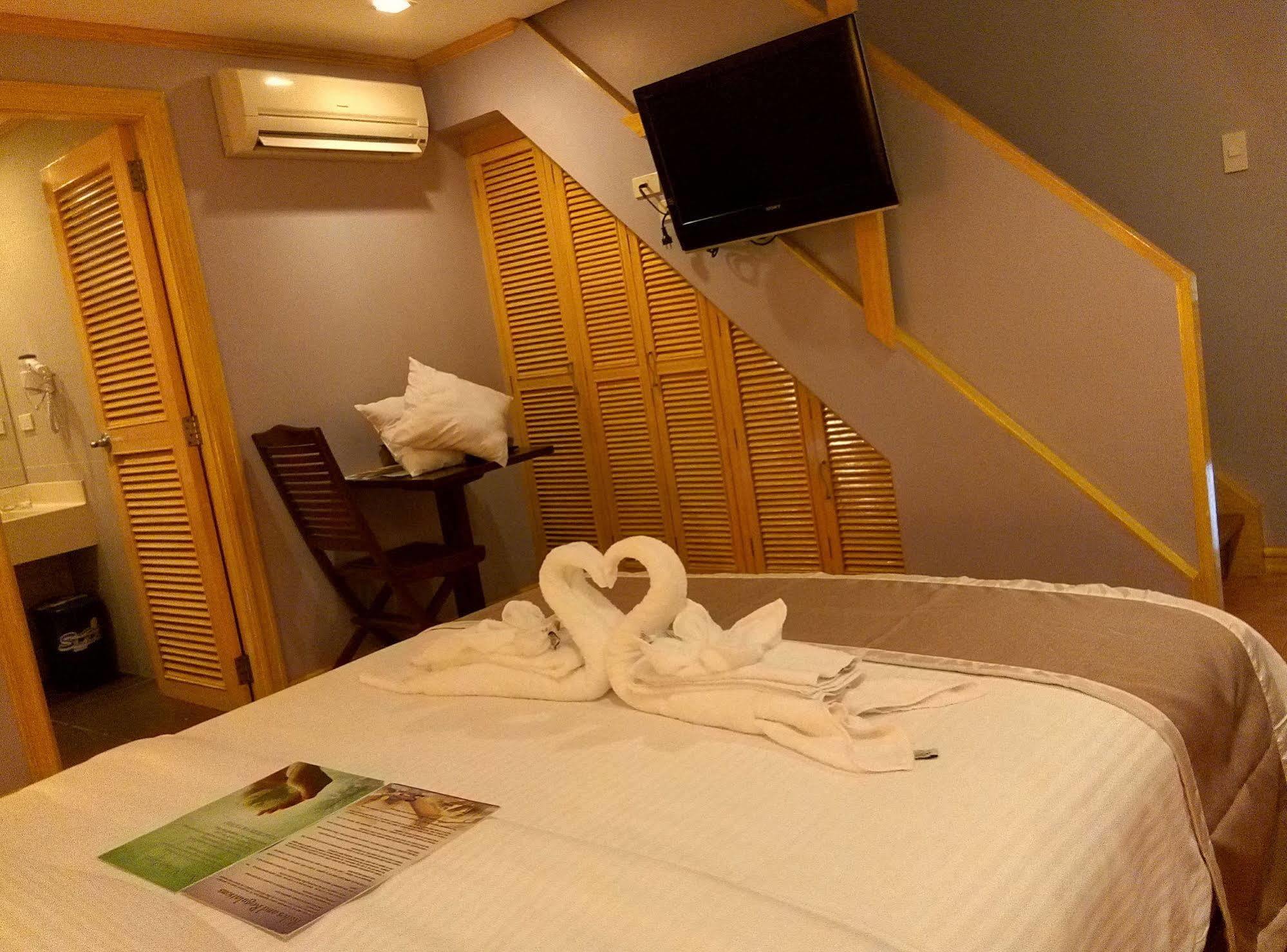 Hotel Shore Time Boracay
