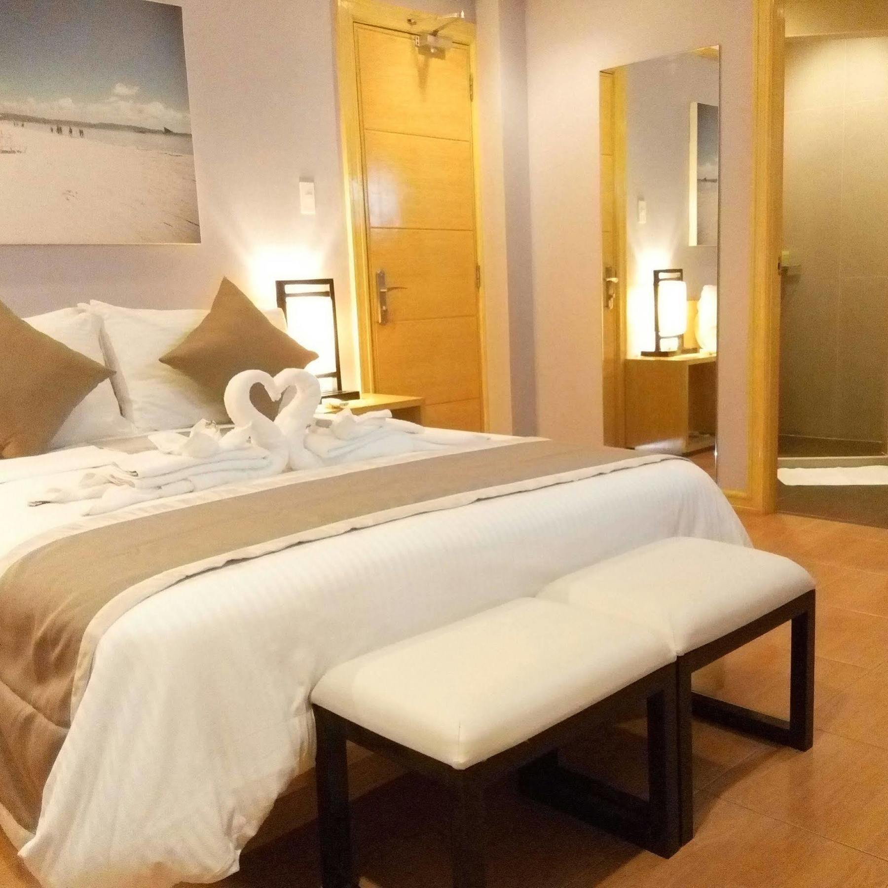 Hotel Shore Time Boracay
